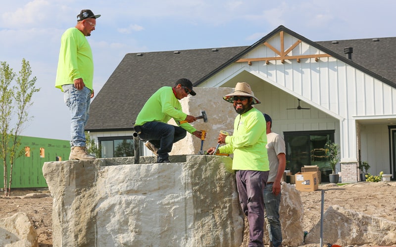 Photo of Franz Witte Construction team working together on a jobsite